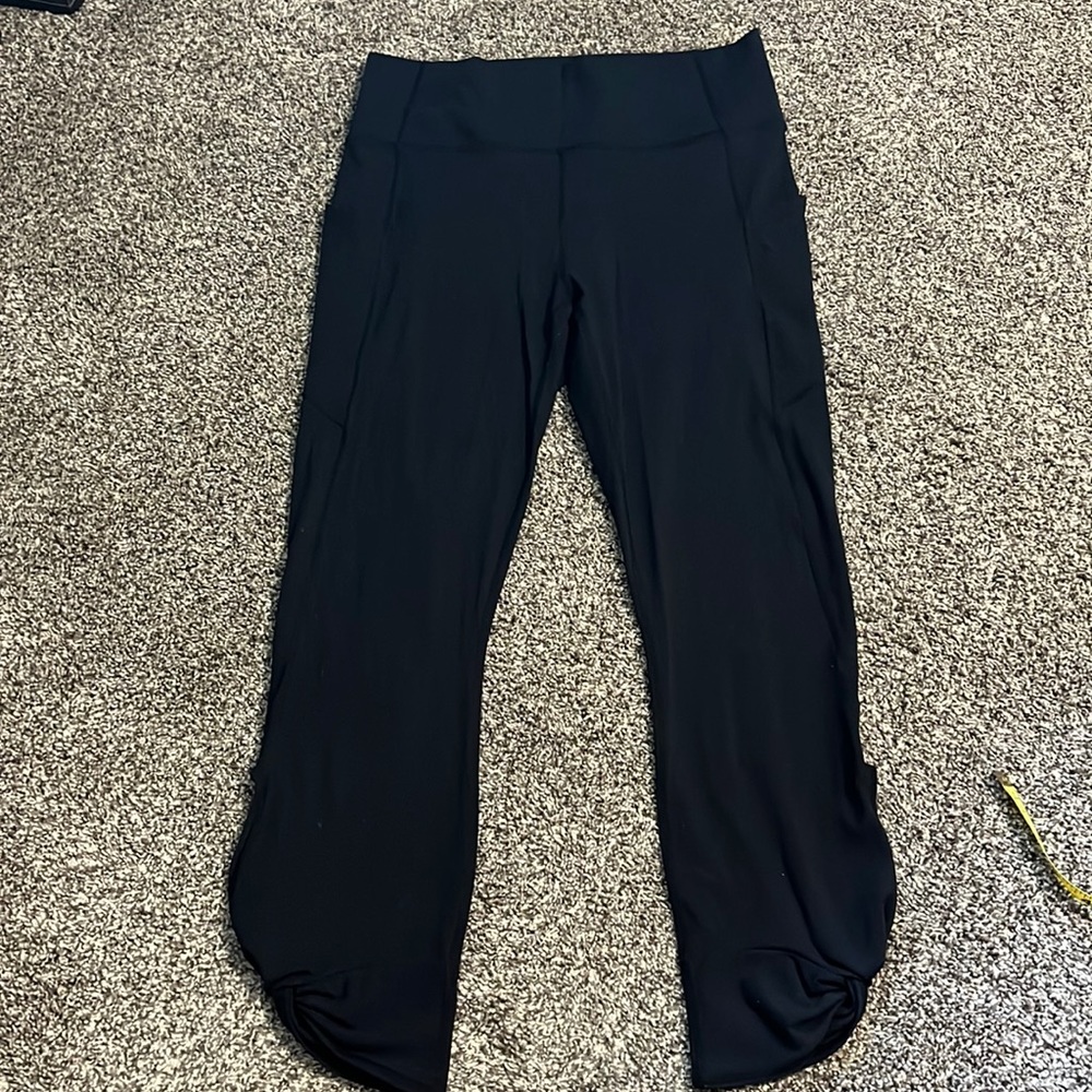 Fabletics 7/8 Leggings